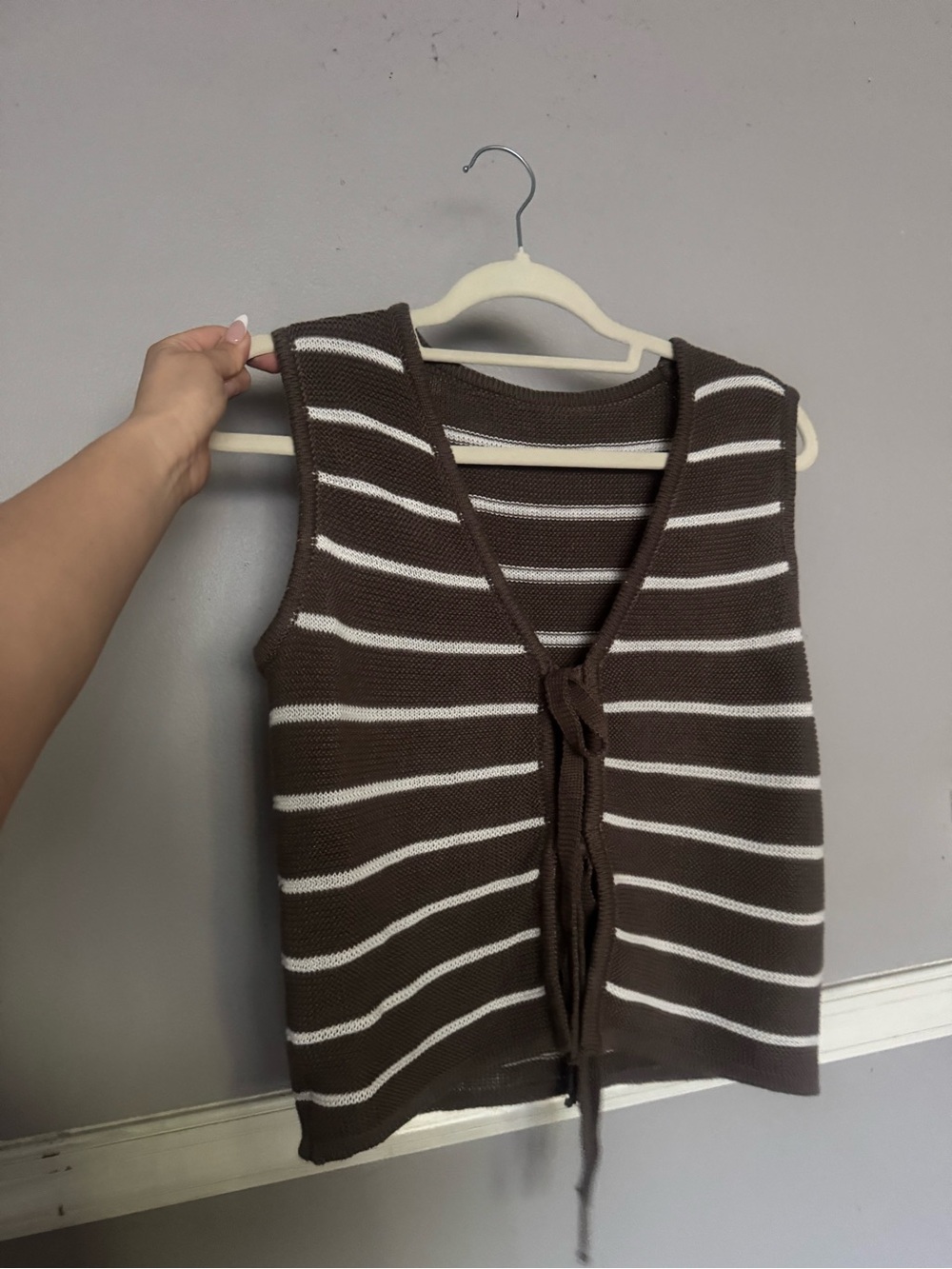 Striped Knit Tie-Front Women’s Vest in Brown and White